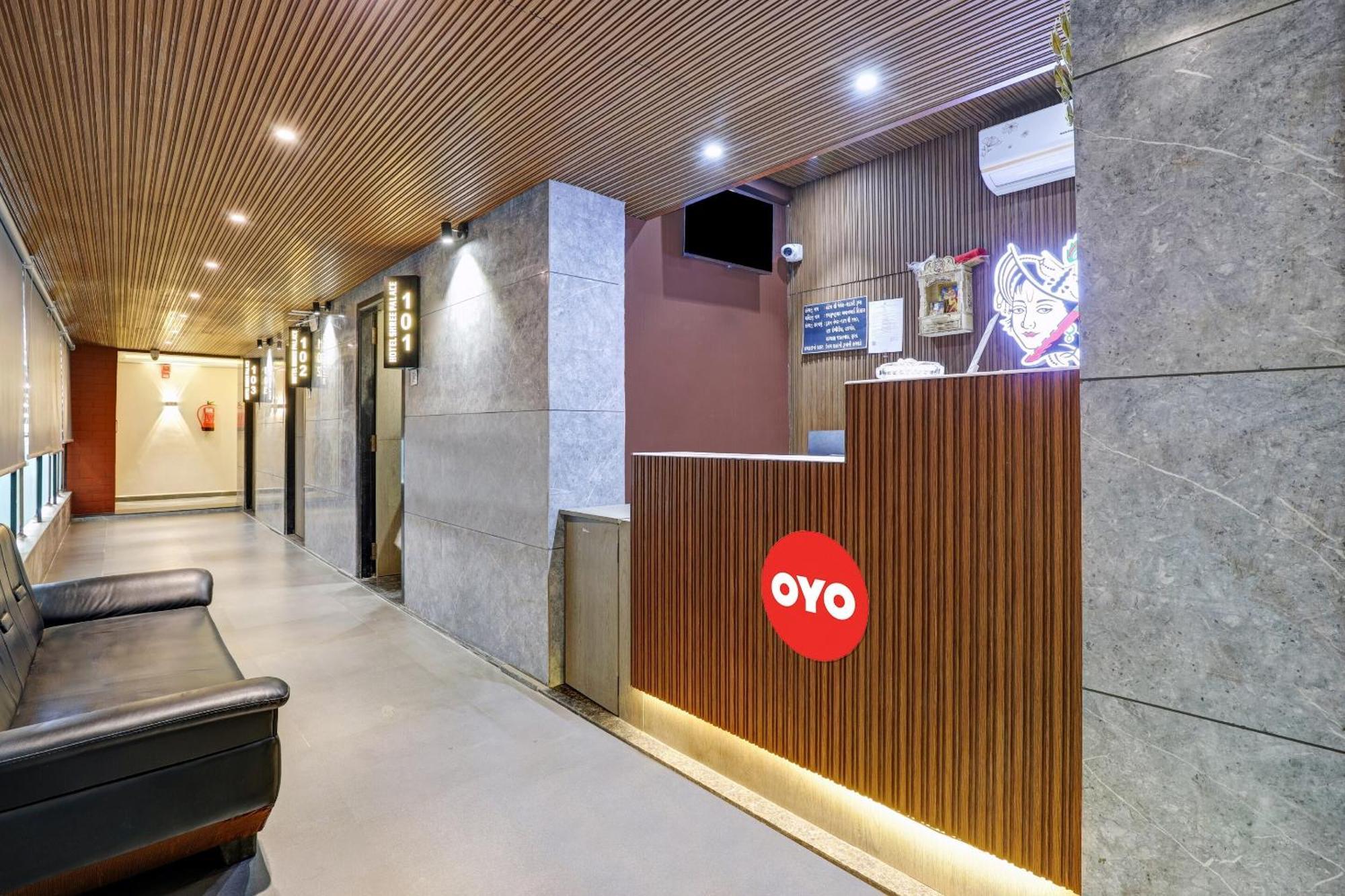 Hotel O Shree Palace Utrān Exteriör bild